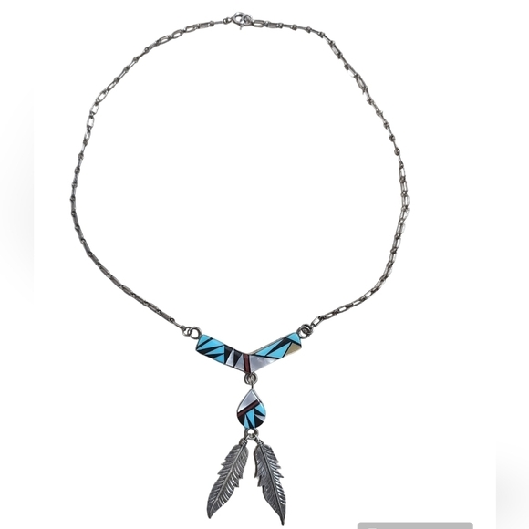 VINTAGE ZUNI MOSAIC INLAY NECKLACE with STERLING SILVER FEATHERS - Picture 2 of 3